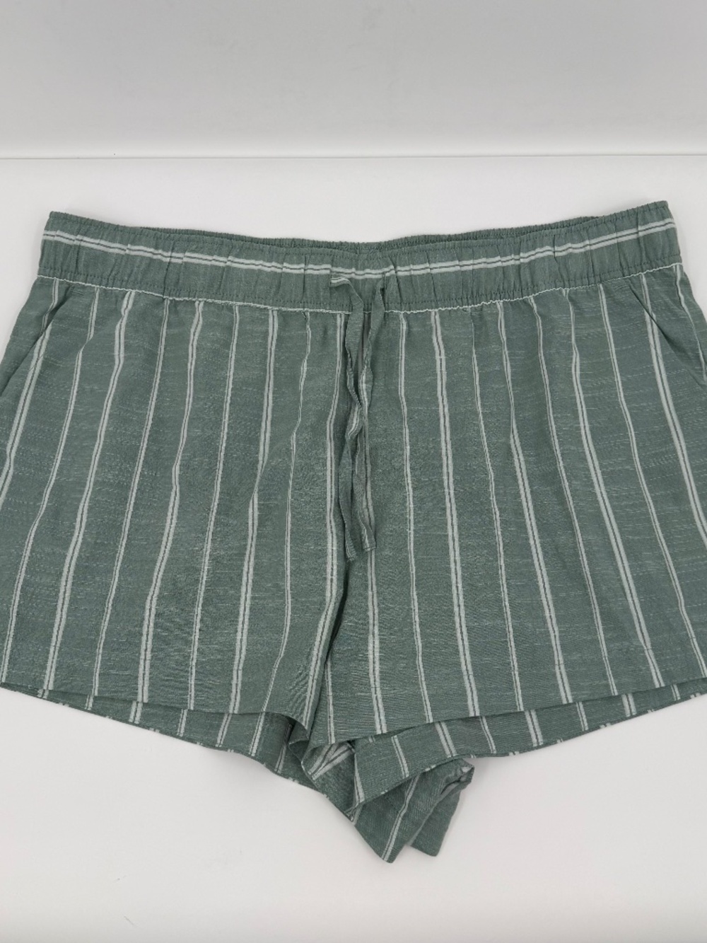 Auden Pajama Shorts Women XXL Green White Stripes Elastic Drawstring Pockets